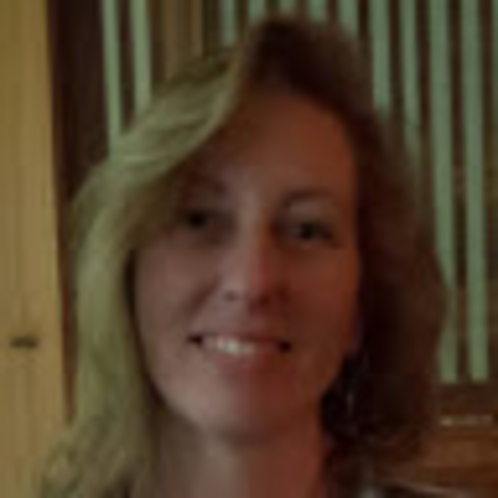 Meet your Posher, Dayna